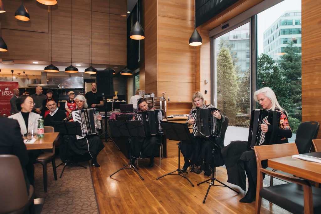 ant 0826 min uid 690620d456107