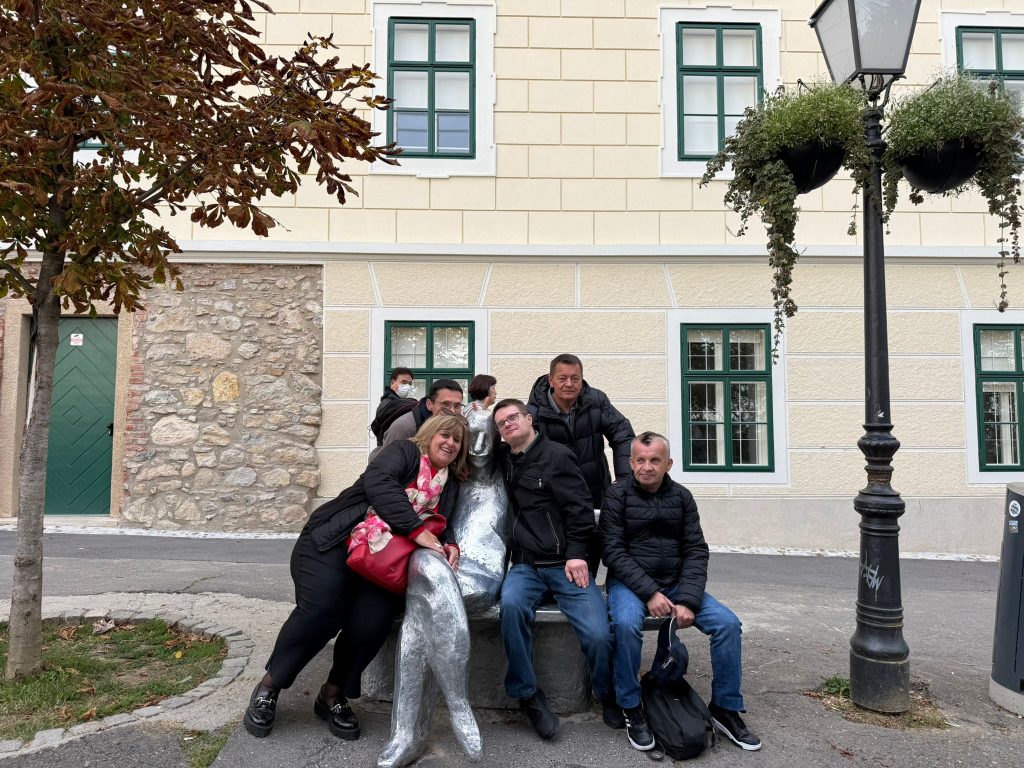 img 20251019 wa0003 uid 690e0f34b9be5